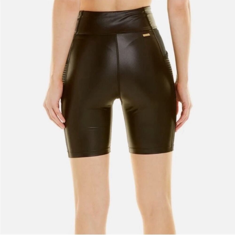 ALALA Mirage Coated High Rise Ribbed Mesh Biker Shorts in Black Size 2X - Picture 2 of 7